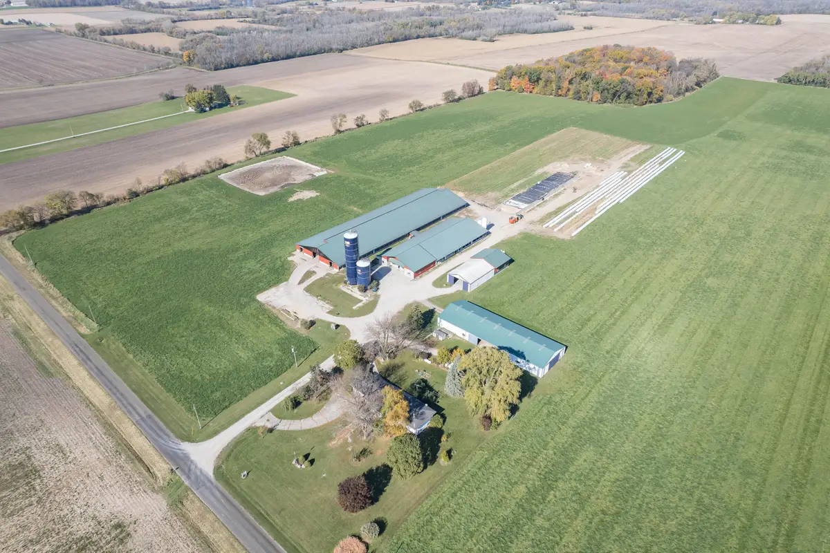 W8496 Long Rd, Watertown, WI 53098 - #1