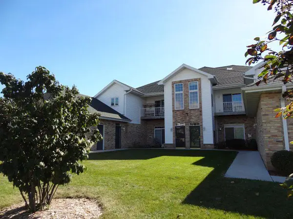 4301 Taylor HARBOR #1, Mount Pleasant, WI 53403