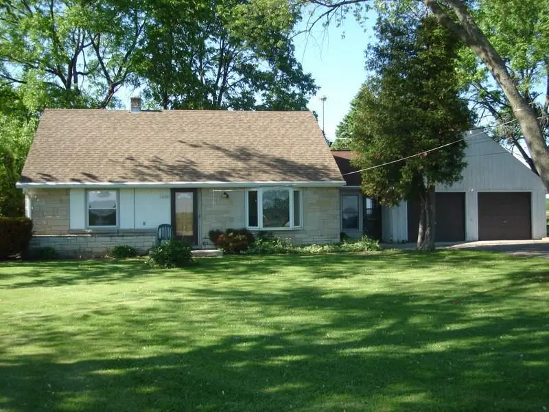 14200 W College AVENUE, New Berlin, WI 53151 - #1