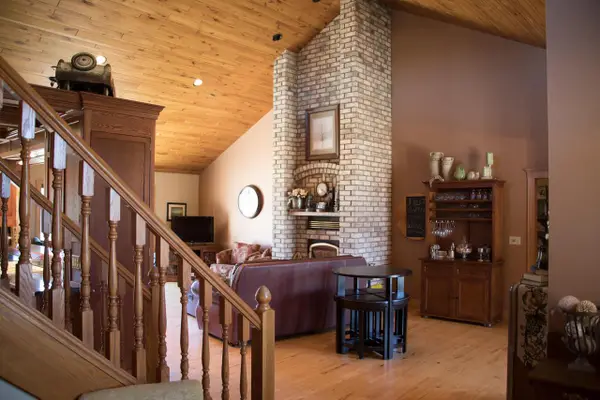 9729 Decker ROAD, Reedsville, WI 54230