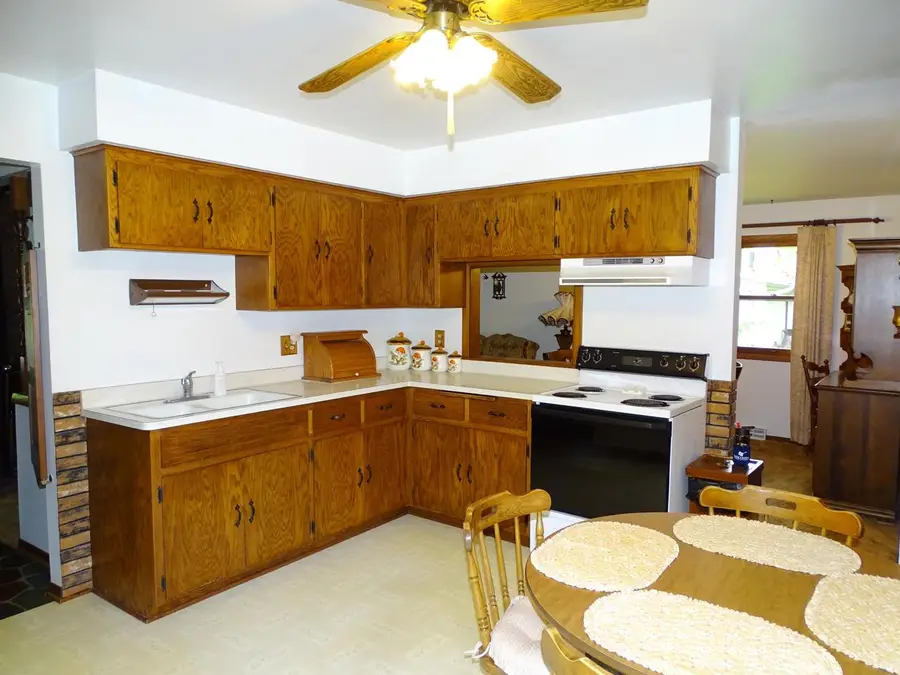 W250N7451 Hillside ROAD, Lisbon, WI 53089 - Image #3