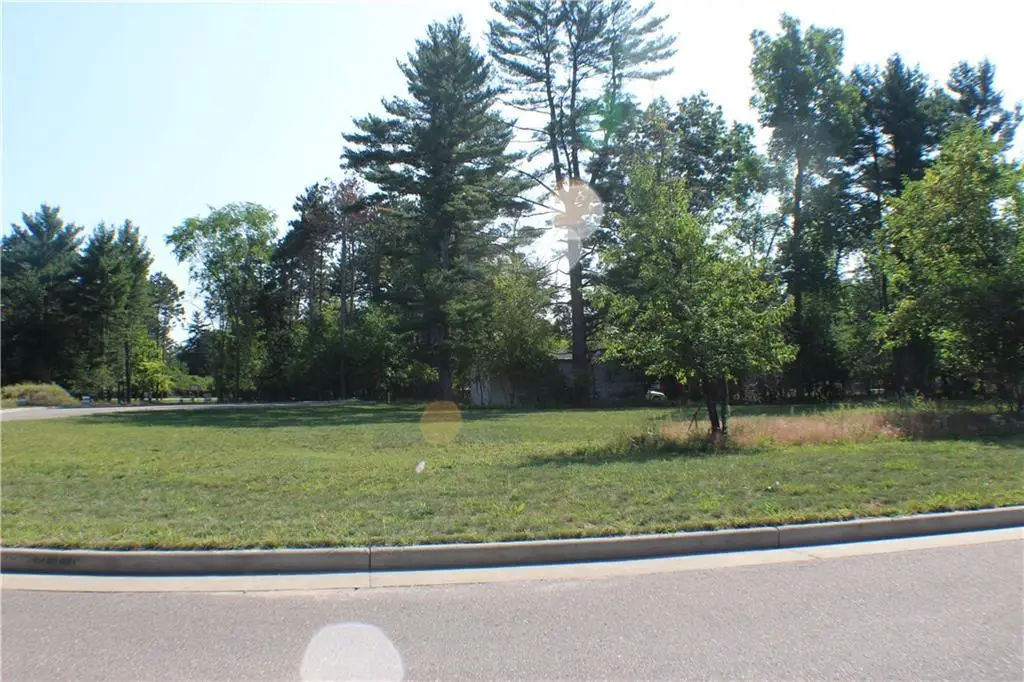 3374 State Street (Lot 10), Eau Claire, WI 54701 - Image #1