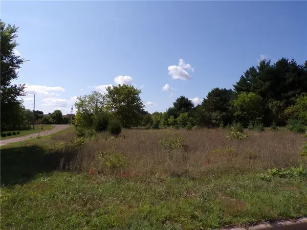 1707 Mitchell Avenue, Eau Claire, WI 54701