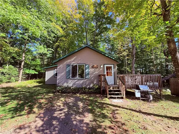 7611 W Pine Point Road #4, Hayward, WI 54843