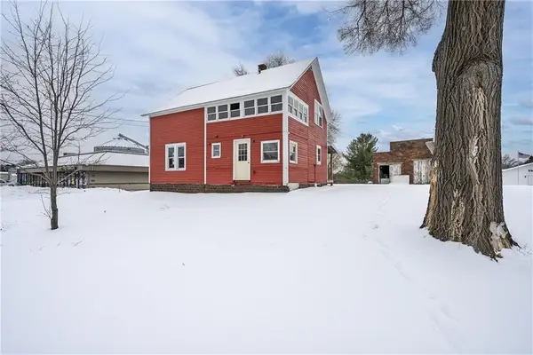 693 E Main Street, Mondovi, WI 54755