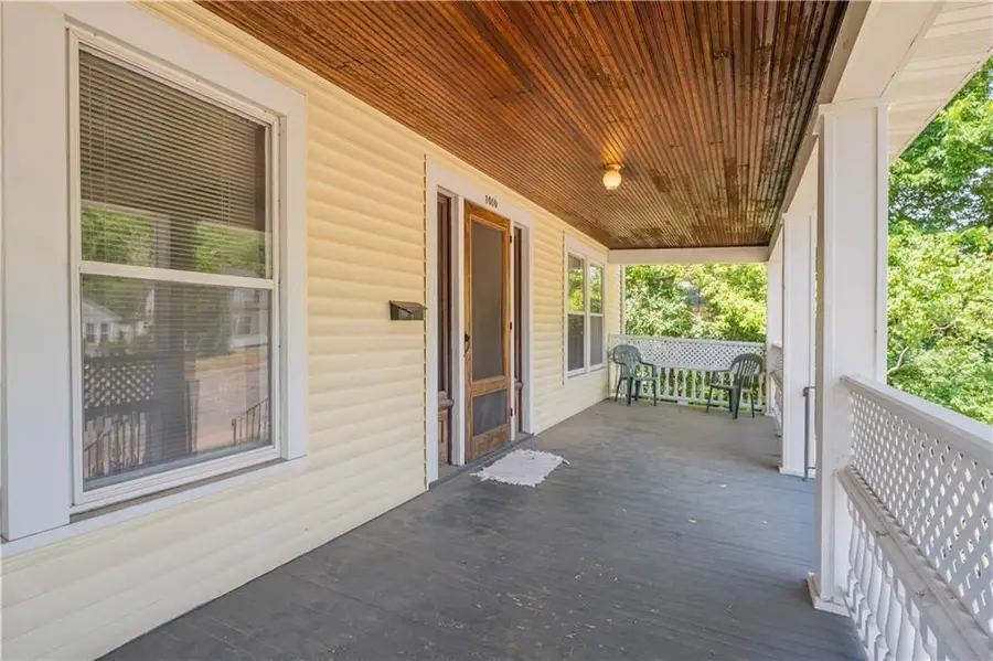 1010 S Farwell Street, Eau Claire, WI 54701 - Image #2