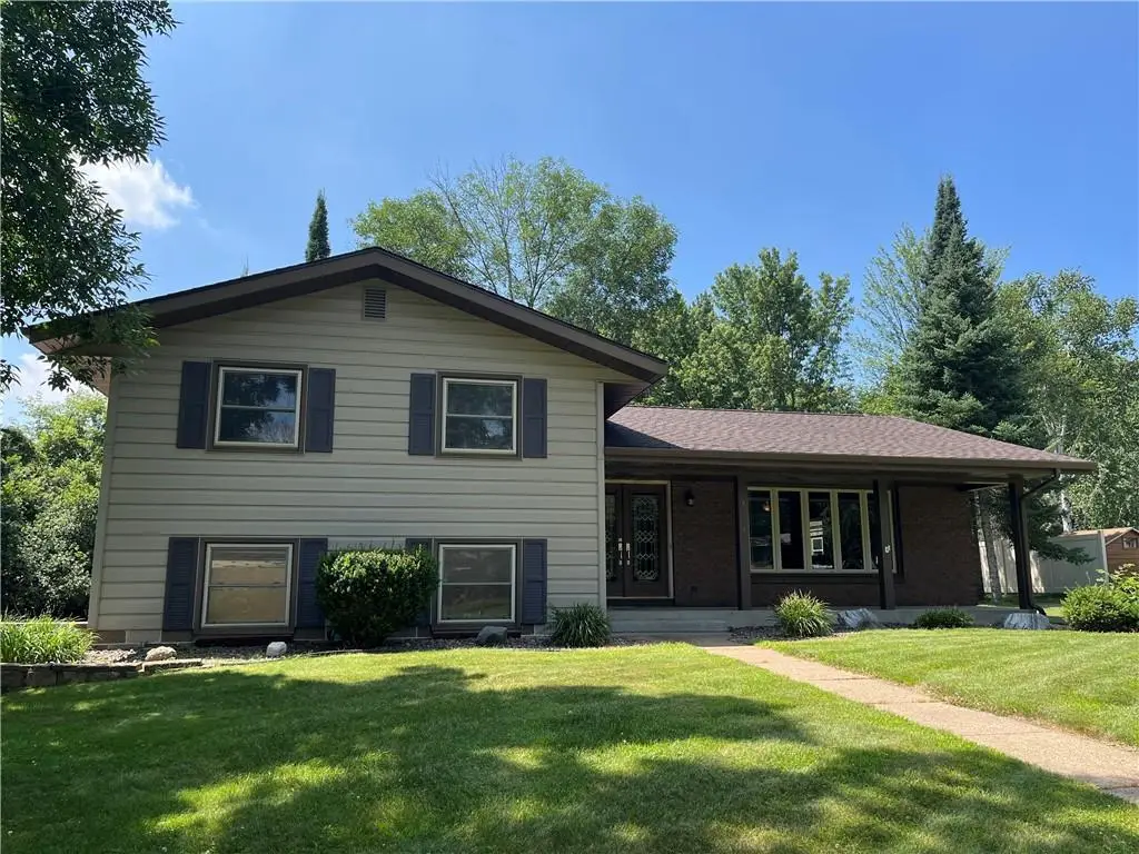 3334 Hester Street, Eau Claire, WI 54701 - Image #1