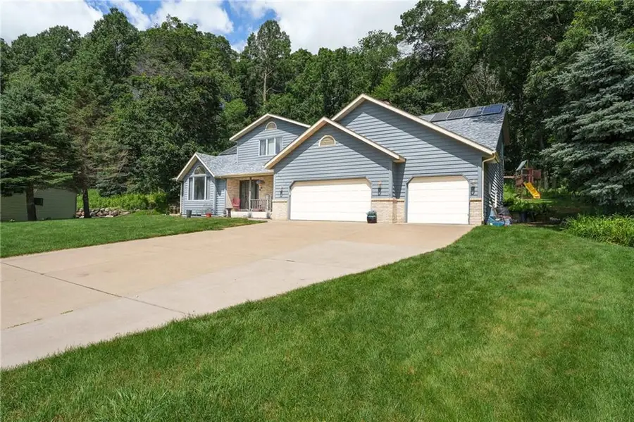 2964 W Princeton Avenue, Eau Claire, WI 54703 - Image #2