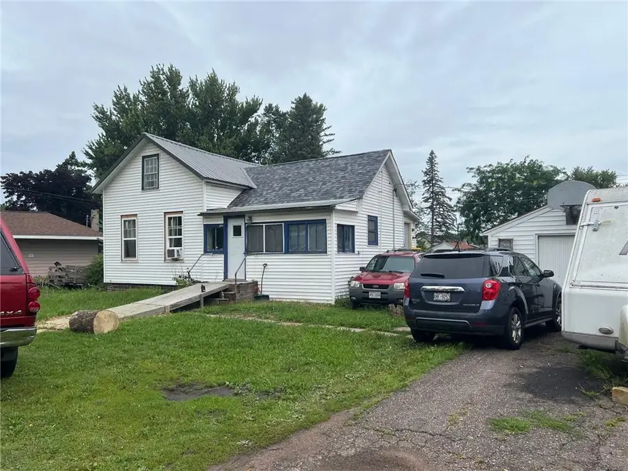 819 W Lincoln Street, Augusta, WI 54722 - Image #2