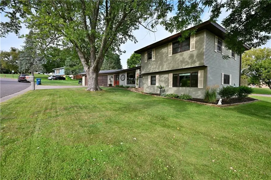28 Pokegema Boulevard, Rice Lake, WI 54868 - Image #3