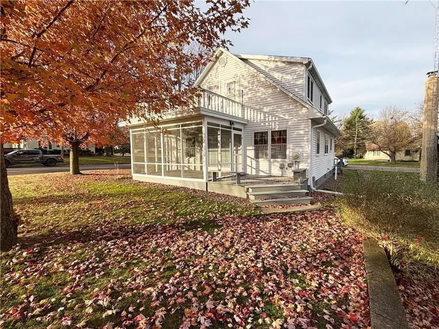 511 E Wisconsin Avenue, Barron, WI 54812 - Image #2