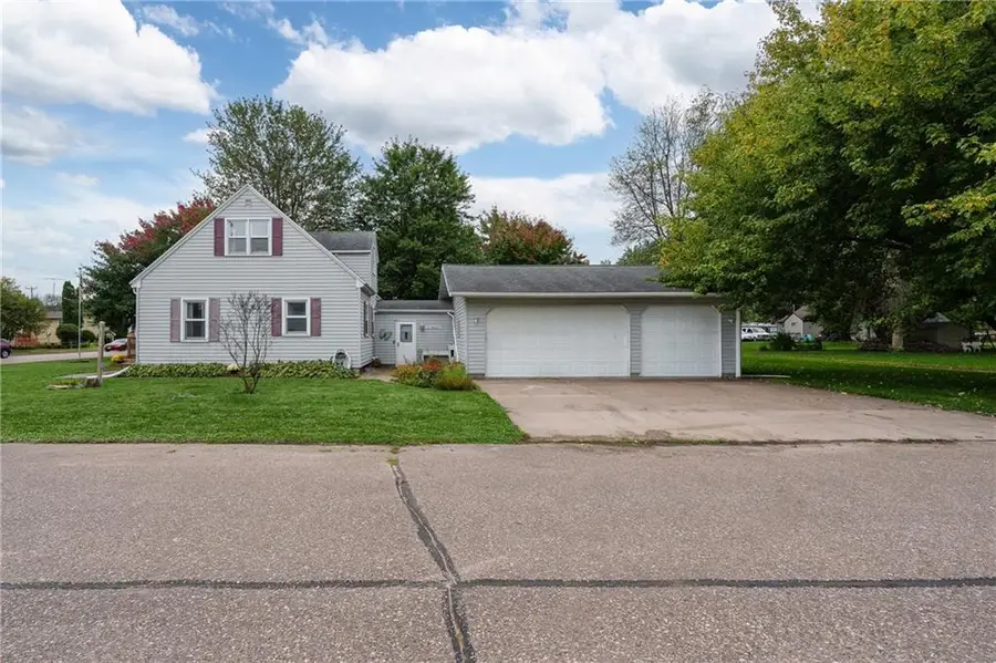 211 Main Street, Colfax, WI 54730 - Image #3