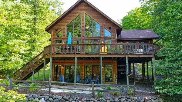 15870W Tanager Trail, Hayward, WI 54843