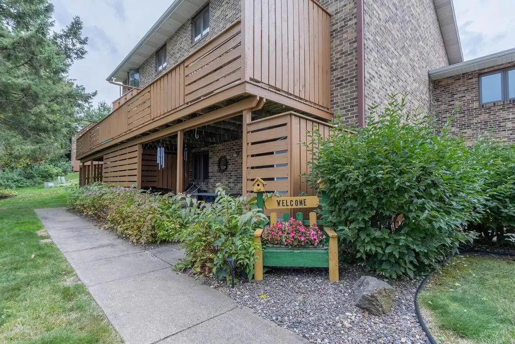 553 Goldsmith Street, Chippewa Falls, WI 54729 - Image #1