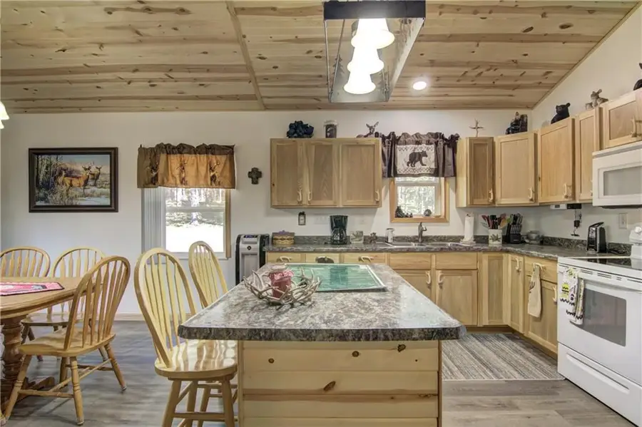 W6674 Poertner Road, Neillsville, WI 54456 - Image #3