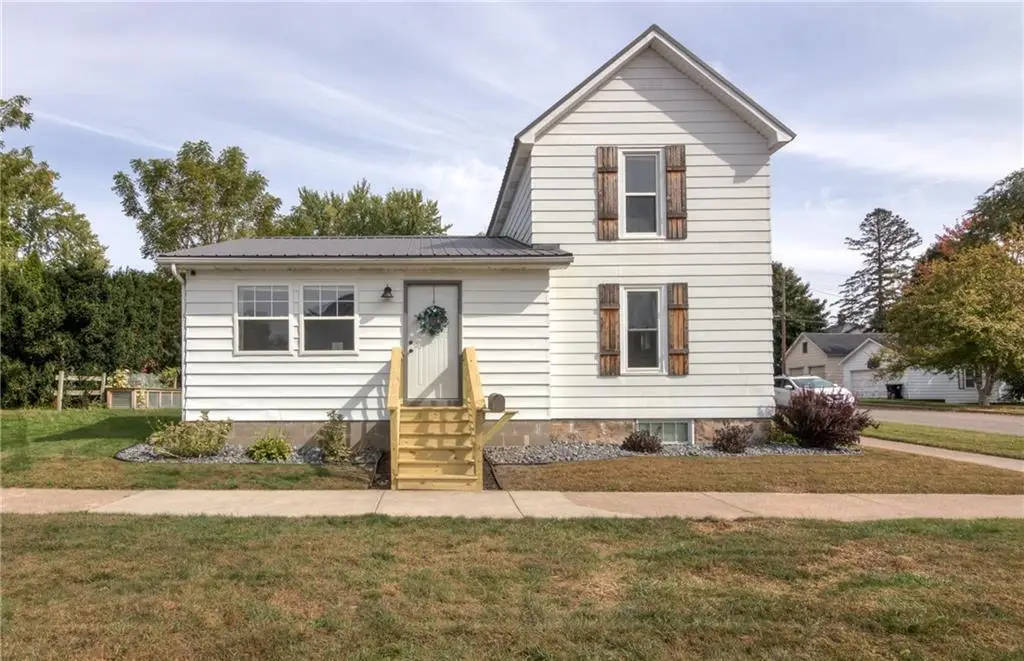 302 E Spring Street, Chippewa Falls, WI 54729 - Image #1