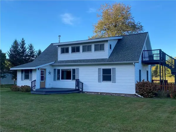 521 E Hepburn Street, Prairie Farm, WI 54762