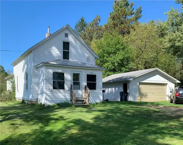 807 3rd Avenue, Park Falls, WI 54552