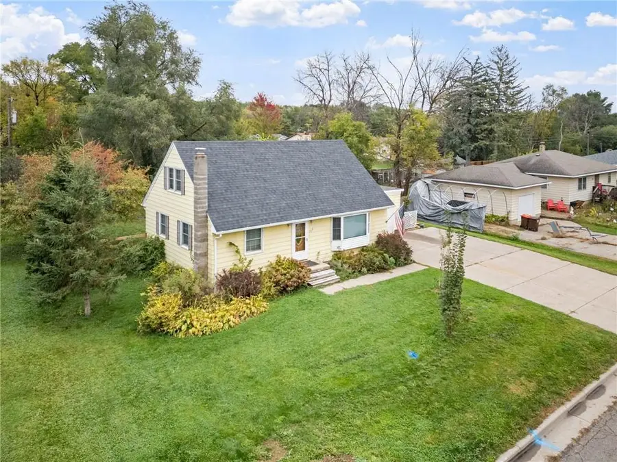 368 Young Street, Prescott, WI 54021 - #2