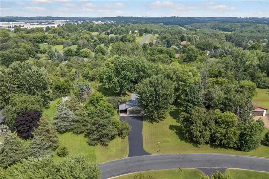 535 Nordic Lane, Hudson, WI 54016 - Image #3