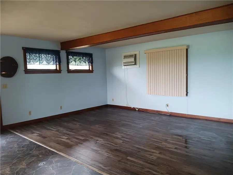 S1131 Knabe Road, Nelson, WI 54756 - Image #2