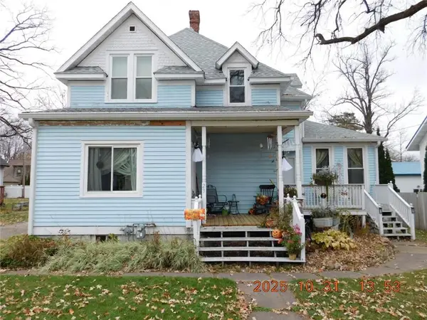 23 E Evans Street #3, Rice Lake, WI 54868