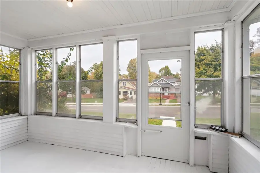 1678 E Minnhaha Ave Avenue, Saint Paul, MN 55106 - Image #3