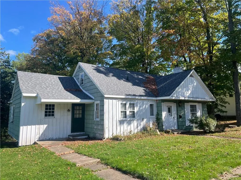 421 3rd Avenue, Park Falls, WI 54552 - Image #1