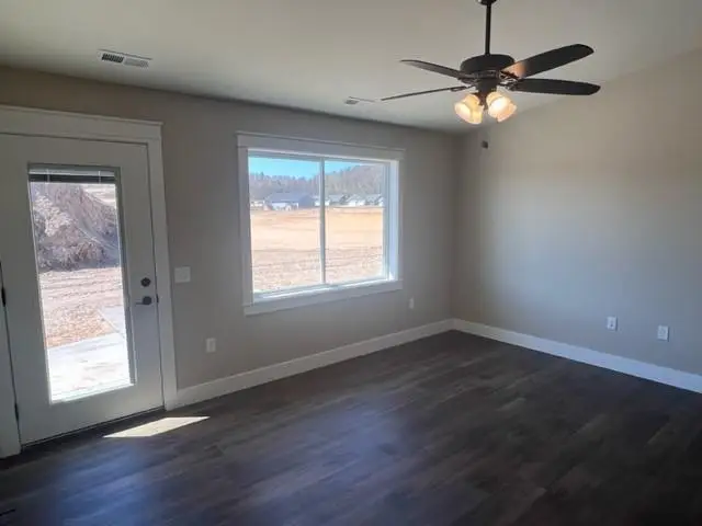 4916 Woodland Park Drive, Eau Claire, WI 54701 - Image #3