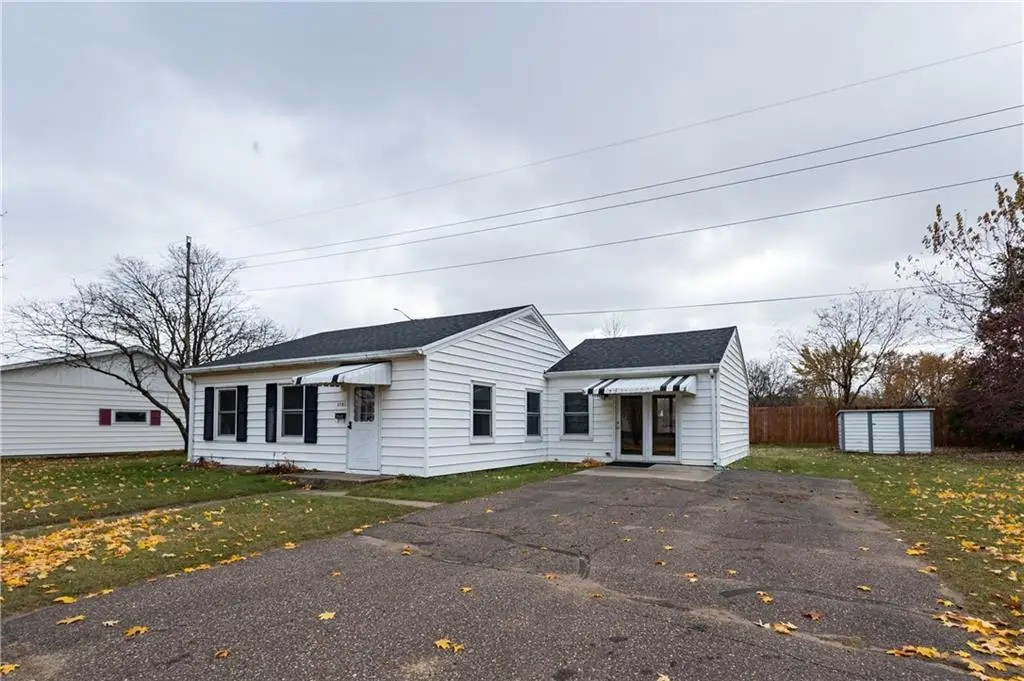 1903 Lloyd Avenue, Eau Claire, WI 54701 - Image #1