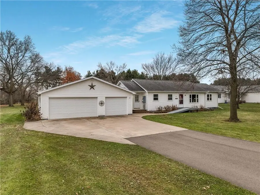 5217 E Hamilton Avenue, Eau Claire, WI 54701 - Image #3