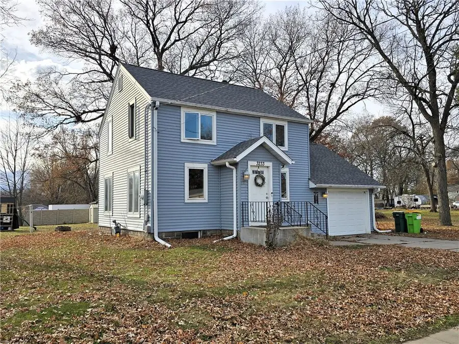 3233 Potter Road, Eau Claire, WI 54703 - Image #2