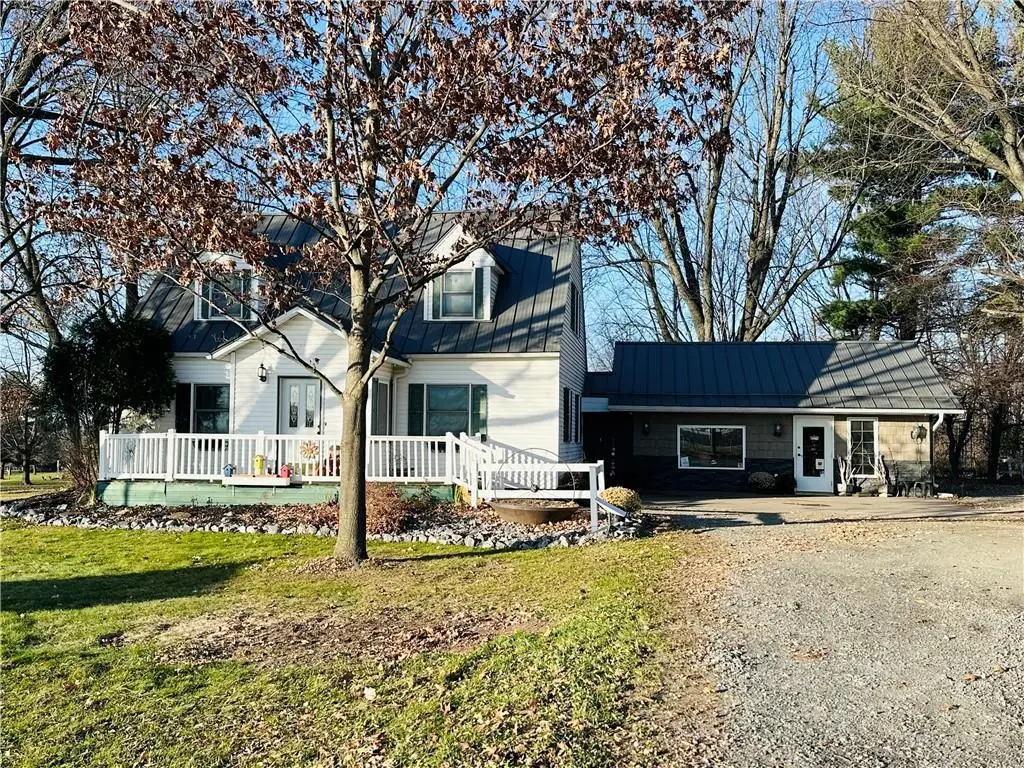 1113 E Division Street, Neillsville, WI 54456 - Image #1