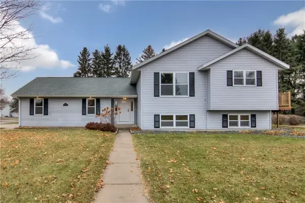 2231 Meadow Lane, Eau Claire, WI 54701