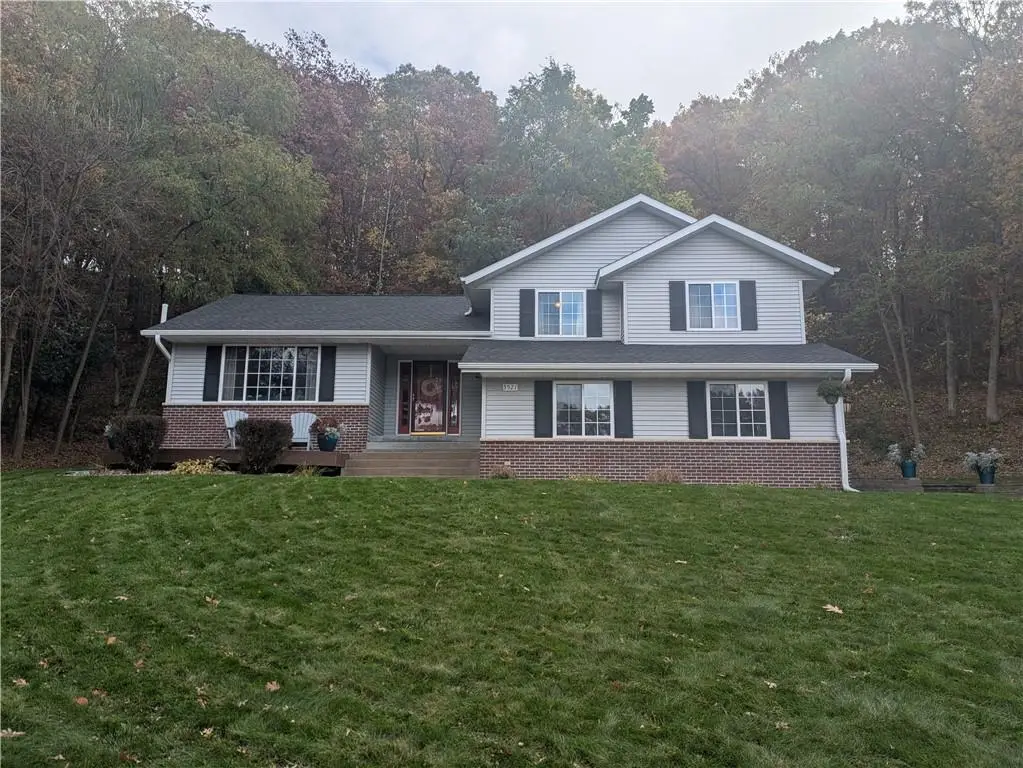 3521 Leslie Lane, Eau Claire, WI 54703 - Image #1