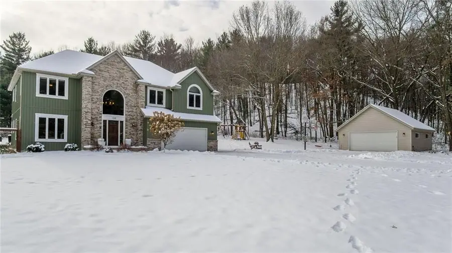 139 Canterbury Road, Eau Claire, WI 54701 - Image #2