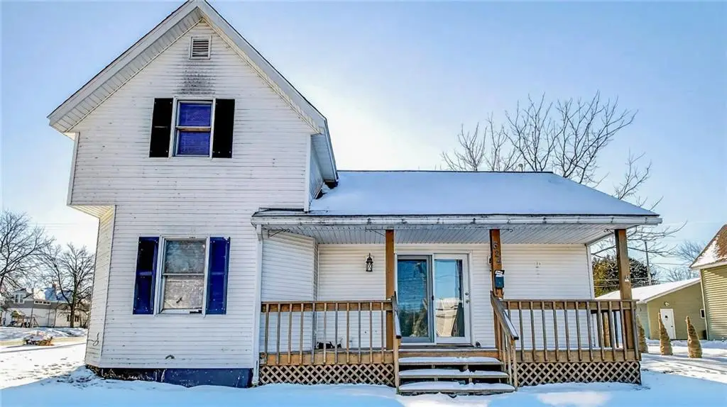 624 E Lake Avenue, Ladysmith, WI 54848 - Image #1