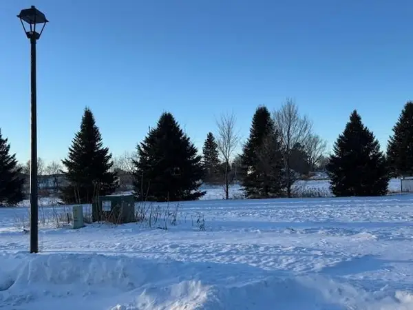 524 E Jackson Avenue, Fall Creek, WI 54742