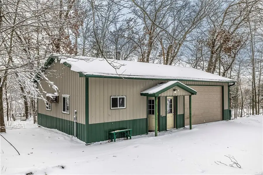 N12450 County Road G, Garfield, WI 53045 - Image #3