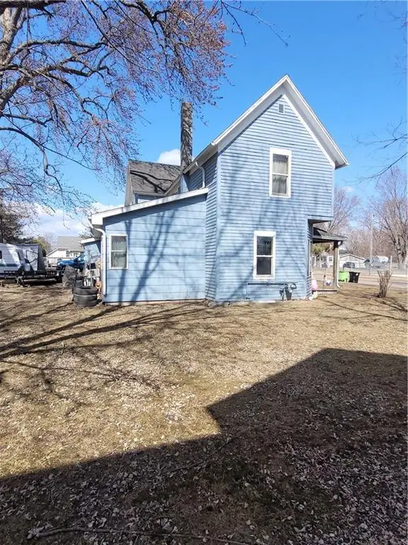 1112 Prospect Street #1-2, Neillsville, WI 54456 - Image #3