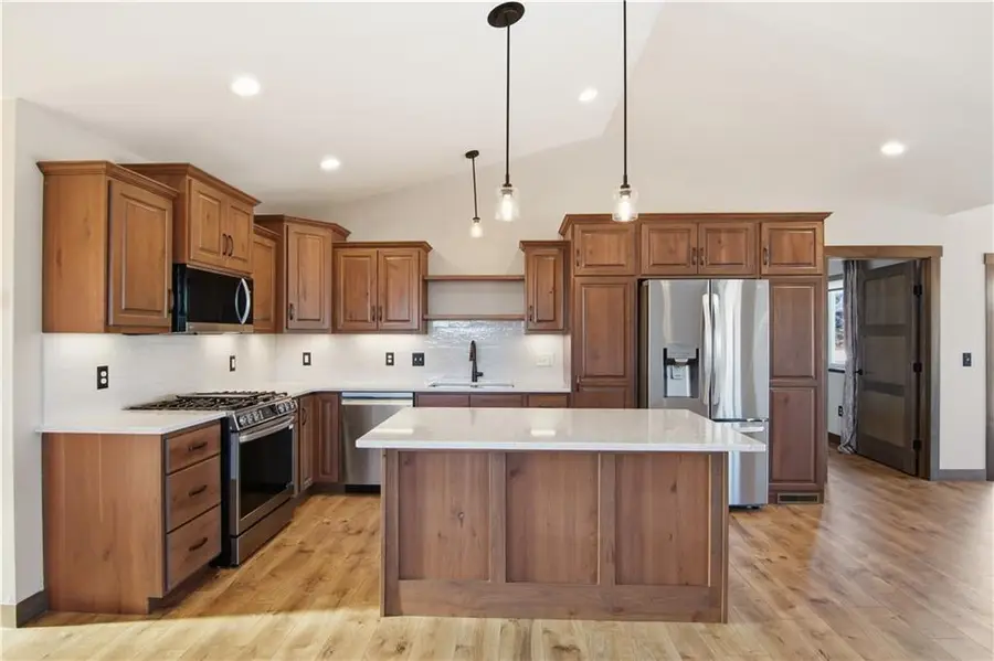 616 Hagman St, Eau Claire, WI 54703 - #2