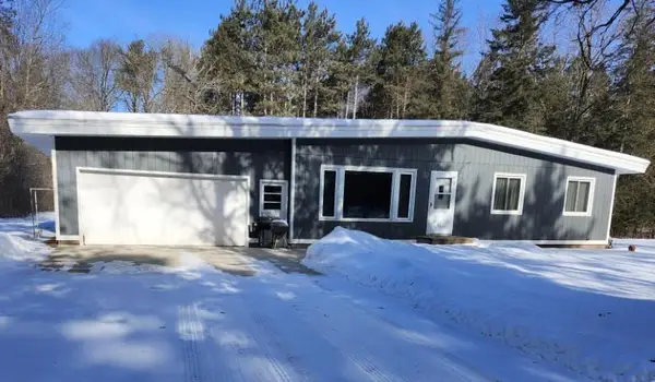 5940 Tower Drive, Eau Claire, WI 54703