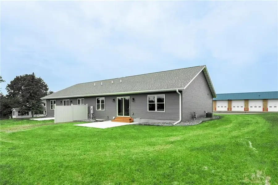 439 E Hartford Street, Cadott, WI 54727 - #3