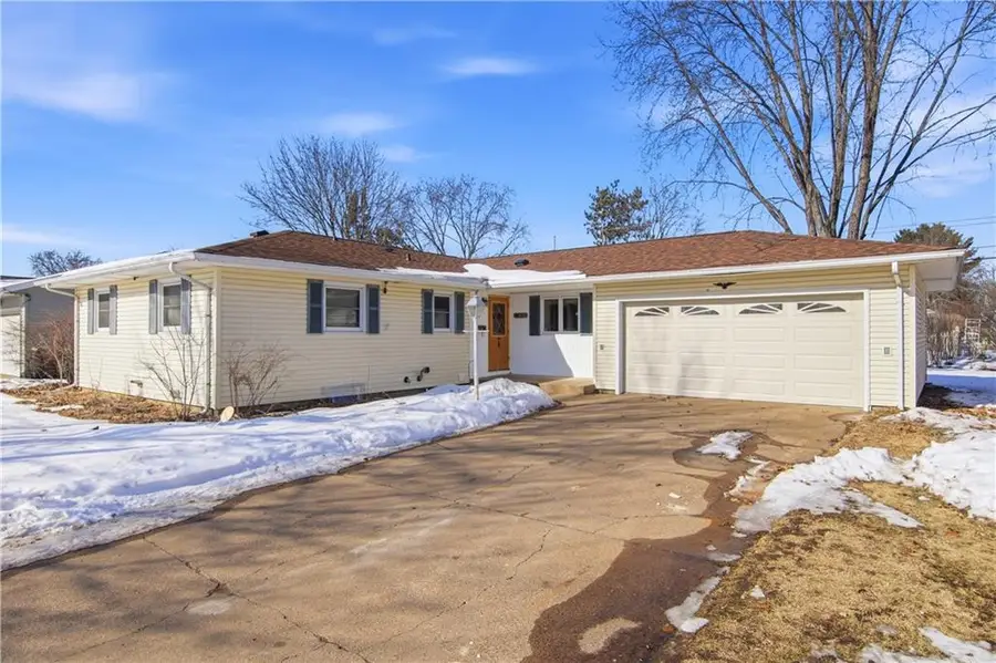 922 E Fillmore Avenue, Eau Claire, WI 54701 - #2