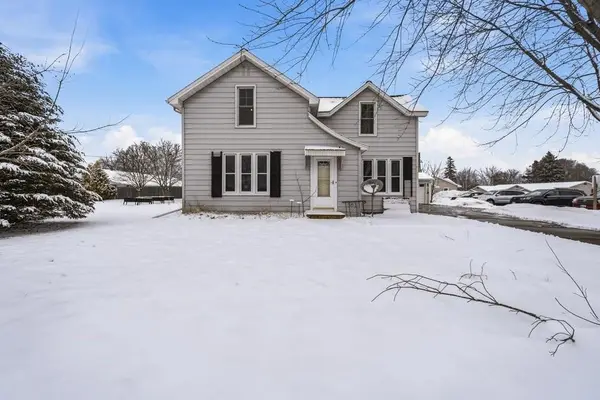 113 W Lincoln Avenue, Fall Creek, WI 54742