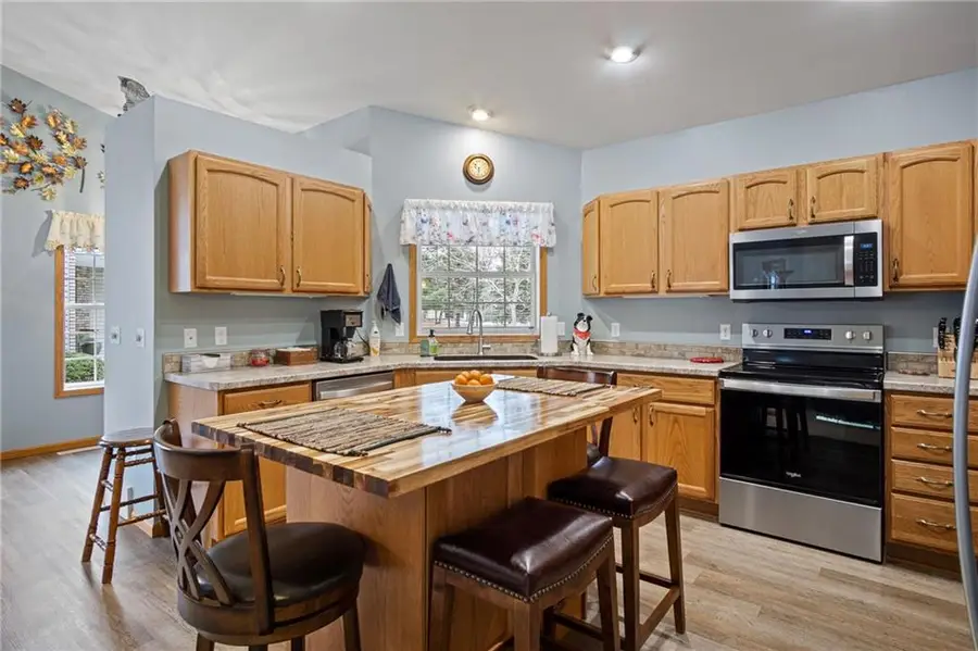 4325 E Hamilton Avenue #15, Eau Claire, WI 54701 - #2