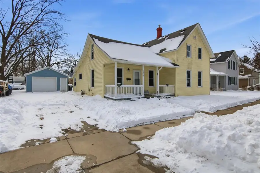 1015 Water Street, Chippewa Falls, WI 54729 - #2