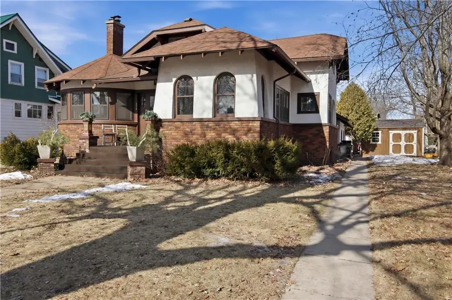 716 W Willow Street, Chippewa Falls, WI 54729 - #3