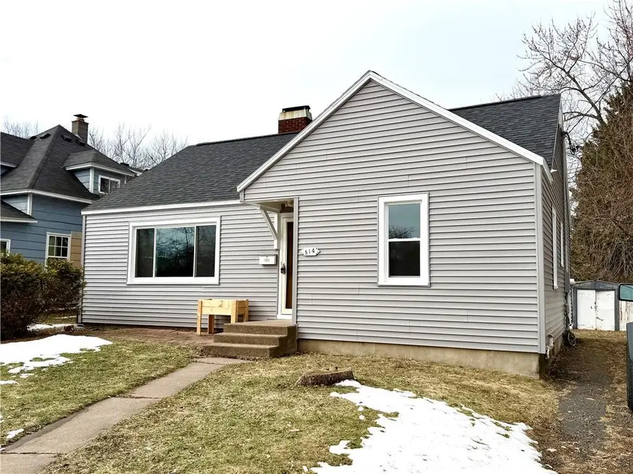 514 E 2nd Street, Ladysmith, WI 54848 - #3