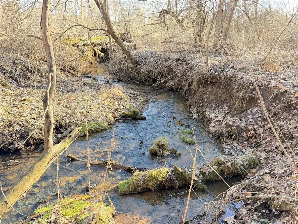 S1584 State Road 35, Alma, WI 54610 - #1